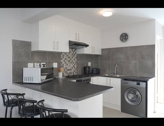 2 BEDROOM DUPLEX FOR SALE IN STRATFORD GREEN